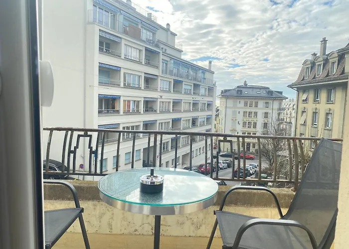 Cozy Close To Center And Train Station * 로잔